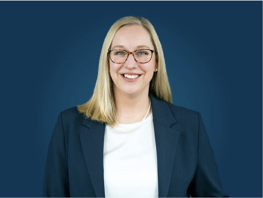 Rechtsanwältin und Notarin  Elisabeth Pott mit Amtssitz in Lingen